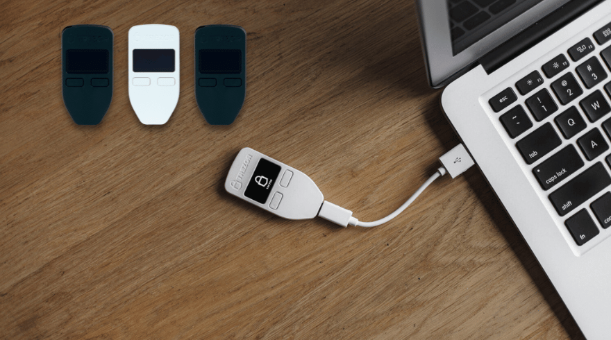 Imagen de Trezor One: billetera de hardware de seguridad criptográfica líder en el mercado